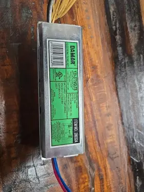 28032a Bulbsandbatteries Damar #28032a 120-277v