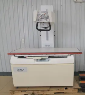 8020 Bulbsandbatteries Veterinary X.rai Generator And Table