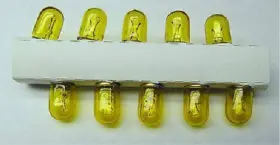 43160-235335 Cec Industries #44y Yellow Bulbs 6.3 V 1.58 W Ba9s Base T3-1/4 Shape Box
