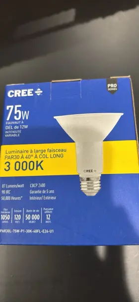 Par30l-75w-p1-30k-40fl-e26-u1 Cree Par30 Long Neck Led Bulb 75w Replacement 3000k 40 Flood 1050 Lumens E26