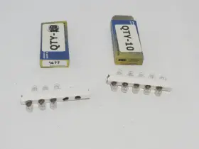 1477 Eiko Lot Of 16 Mini Indicator Lamp 24v T3 Screw Base Nos