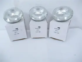 247031 Eiko 4414-i New In Box Lot-3 Bulb 12.8v 18w