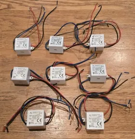 Ever Shining Ld-cu3512-06 Lot Of 8 Es Constant Current Led Drivers Pri 100v-240vac Output 350ma 3-8vdc