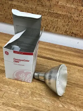 Ge 043168420679 Constantcolor Cmh 39 Par 30 Lamp