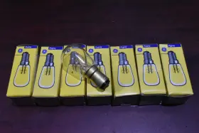 Ge 200/250v Lot Of 7 Pygmy 25w Sbc Bulb