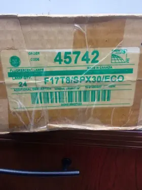 Spx30 Ge F17t8/spx30/eco Fluorescent Light Bulb 17w 3000k Box Of 24 #3