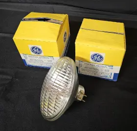 Ge200par48 Ge Ge200par48/3mfl 2 Med Flood Side Prong Sealed Beam Lamp 200w 130v