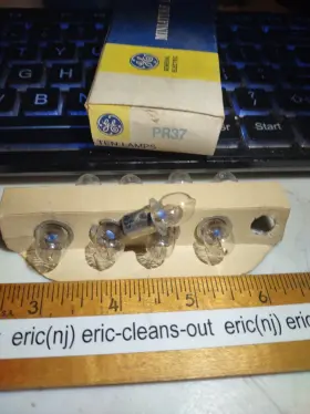 Pr-37 Ge General Electric Pr37 Flashlight Lamps Light Bulbs Box Of 9