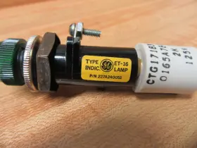 0165a7844p0003 General Electric 0116b6708 G3 Ge Indicating Lamp With Green Lens #3
