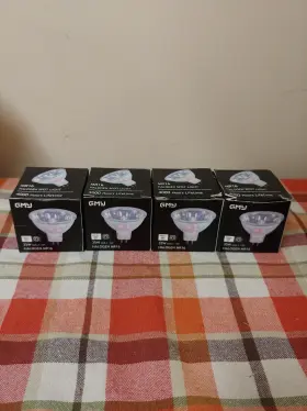 Gu5.3 Gmy 943931773909 Lot Of 4 Mr16 Dimmable Halogen 2 Pin 35w 2800k Spotlight Warm White Gu5.3 Gmy 943931773909 Lot Of 4 Mr16 Dimmable Halogen 2 Pin 35w 2800k Spotlight Warm White