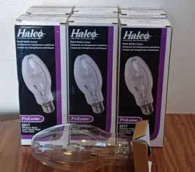 Halco 108254 Mh100/u/med/ps 6 - 100w Metal Halide Pulse Start Lamp