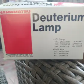 L6999-52 Hamamatsu New L2d2 Deuterium Lamp 185-400 Nm Dia 0.5 Mm Life 2000 H