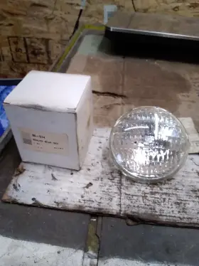 35-514-e Intrupa 35-514 Sealed Beam