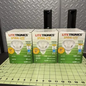 L-1575 Litetronics Lot Of 3 Spiral-par Par 38 Cfl Flood Lamp 23 Watt New In Box
