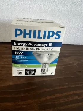 Philips 046677144975 Energy Advantage Ir Halogen Par30s Flood 25 - 40w 685 Lum Lot Of 3