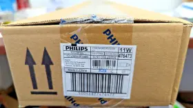 34-840 Philips 11t5he/34-840/if15/g/dim 10 36 Inch T5 Dimmable Led 4000k 1500 Lumens Frosted Finish Cool White Plug And Play 34-840 Philips 11t5he/34-840/if15/g/dim 10 36 Inch T5 Dimmable Led 4000k 1500 Lumens Frosted Finish Cool White Plug And Play