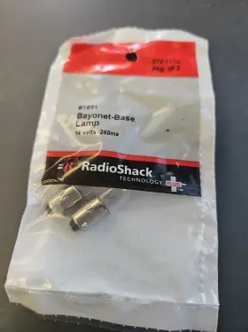 272-1112 Radioshack Bayonet-base Lamp #1891 14 Volt 240ma Pk Of 2