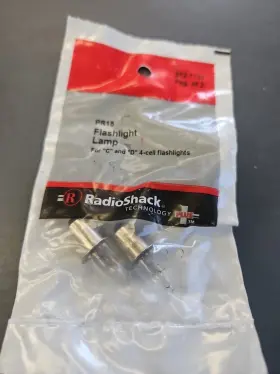 272-1125 Radioshack Radio Shack Pack Of 2 Flashlight Lamps Pr15 4.8 Volt 500ma Mini Flange
