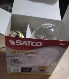 40a19 Satco 40a19/vs/130v 40w Clear Vibration Service 130v 2pk Light Bulbs