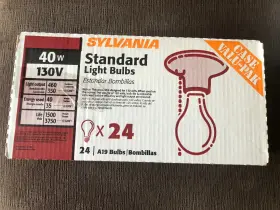 Sylvania 046135110115 24 Pack Standard 40w 130v Light Bulbs A19