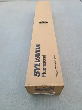 22438-1 Sylvania 22438 Fo32/v41/eco 30 Pack T8 Fluorescent Lamps - 4100k 32w 4ft #2