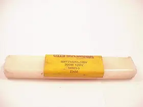 Sylvania 300t21/2q/cl-120v Gte Lamp Ships The Same Day