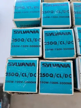 58720-3 Sylvania 4x Nib Tungsten Lamp 587203 250q/cl/dc Ess 250w-120v Nos