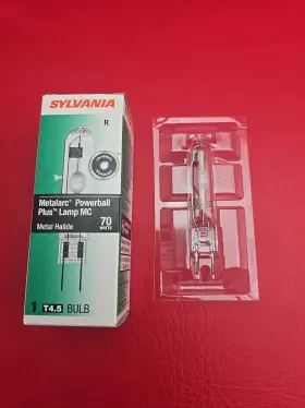 Mc70tcug8.5930pb Sylvania 70 Watt 2-pin T4 Metal Halide Mc70tc/u/g8.5/930 #64825 Metalarc Lamp