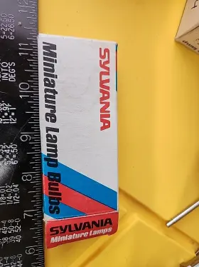 Sylvania Ne83 Lot Of 10 5ah Miniature Lamps / Bulbs Code # 30783-0
