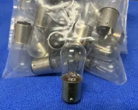 24v6w Unkown Lamp Bulbs Lot Of 21
