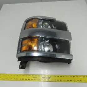 84388593 Valeo Rh Passenger Side Headlight Assembly From 2019 Chevy Silverado 2500