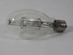 Mp250w Venture Lighting Mp250w/bu/uvs/ps/740 Pulse Start Bulb 250w Used #2 Mp250w Venture Lighting Mp250w/bu/uvs/ps/740 Pulse Start Bulb 250w Used #2