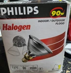 Phillips Halogen Flood Light Bulb Par 38 90W Indoor/outdoor 1370 Lumens New. Fixed Price $7.99.