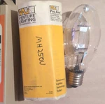 Metal Halide Lamp Venture Lighting MH250U 250W Facility Specialty Bulb. Fixed Price $25.00.