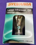 Sylvania Heat Lamp Infrared Bulb 14664 250BR40/RP Clear 120V 250W - Nos. Fixed Price $7.20.