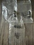 Ul Miniature 4426-051 Lamp Holder Sylvania 2690 New Lot Of 3. Fixed Price $14.99.