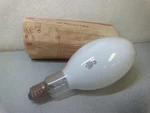 Ge 400W Merc Ury Lamp / Bulb HR400DX33. Fixed Price $19.98.